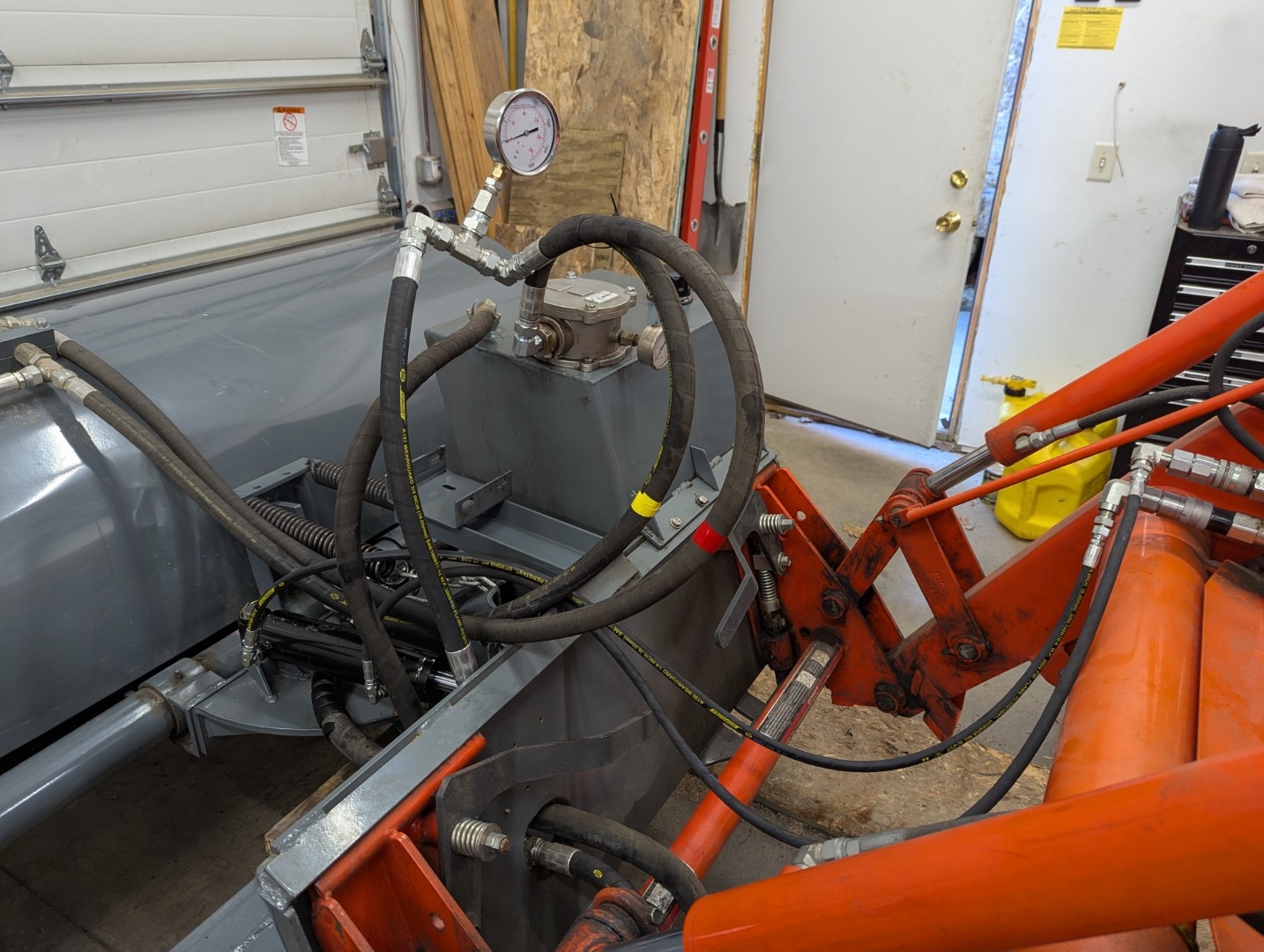 New hose routing and 3rd function angle (4) (Large).jpg
