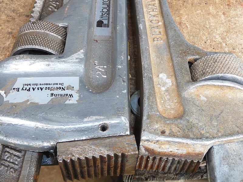 p1660380rpipewrenchteeth-jpg.268106