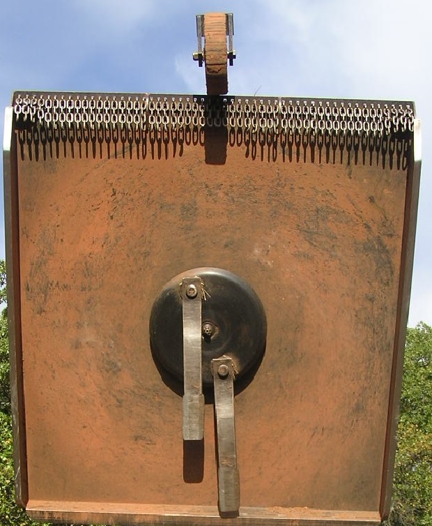 PA270010 Crop 620.JPG