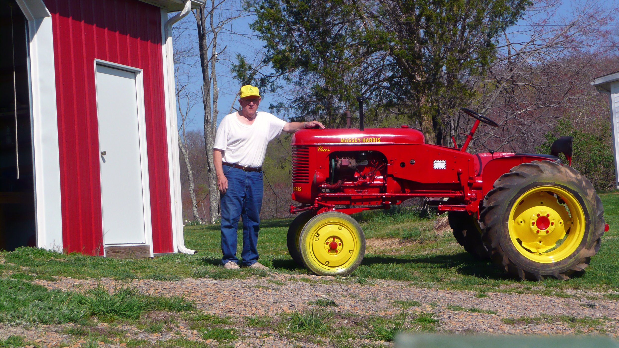 Pacer Tractor Repainted April 08 (12).jpg