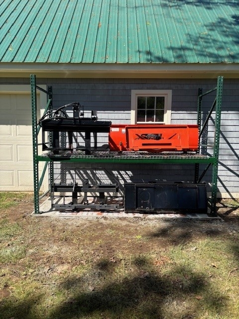 pallet rack 1.jpg