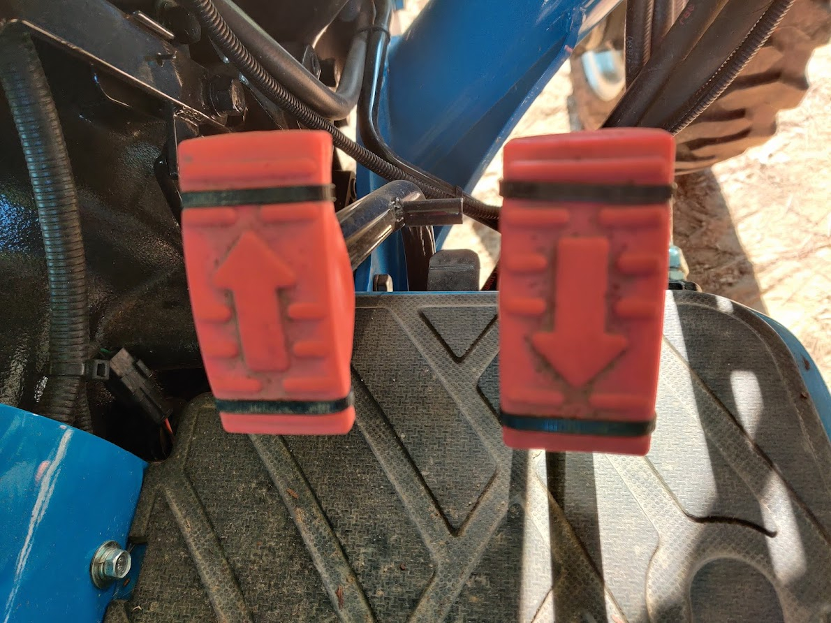 Pedal_tie.jpg