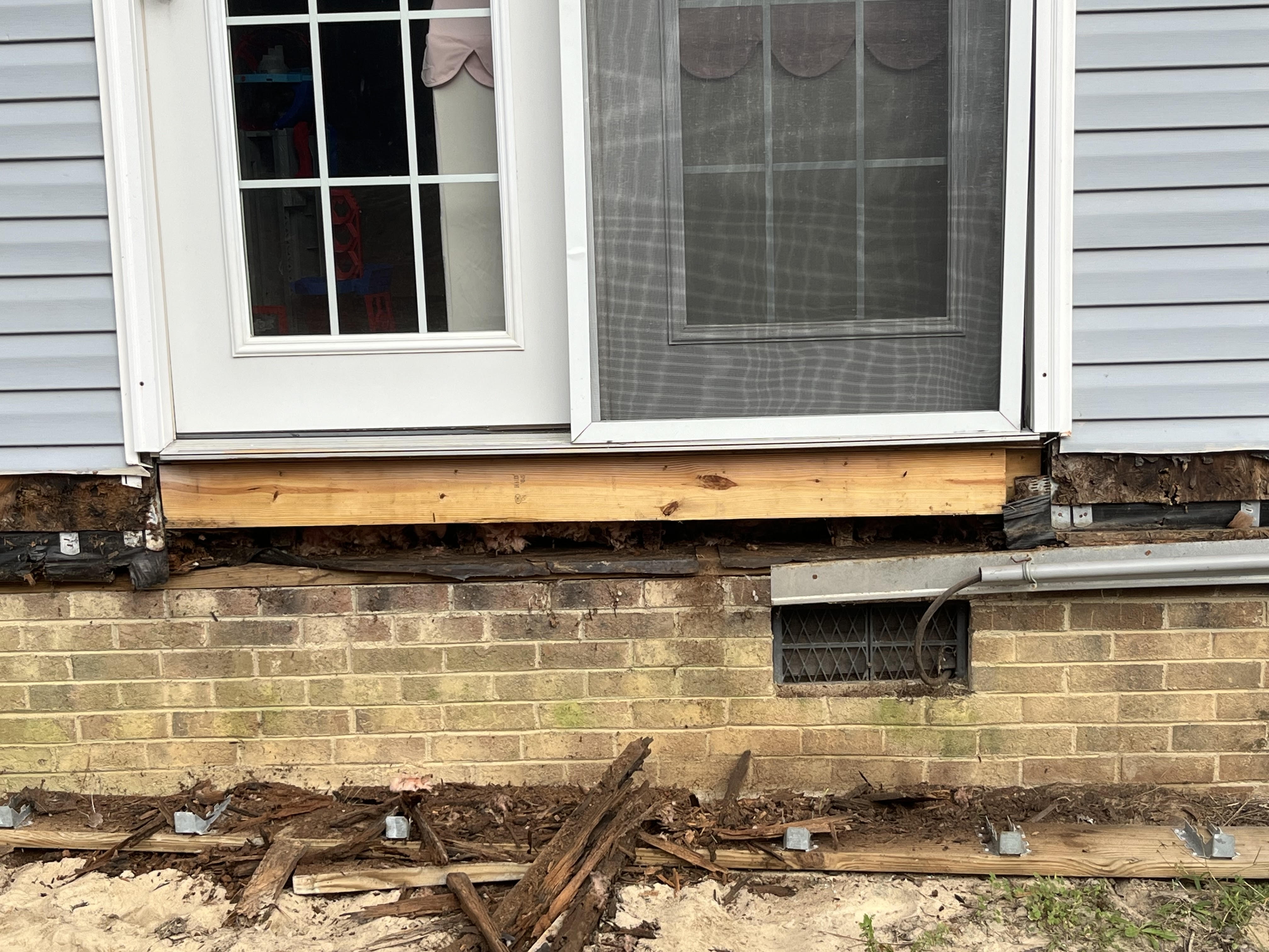 Porch 2.jpg