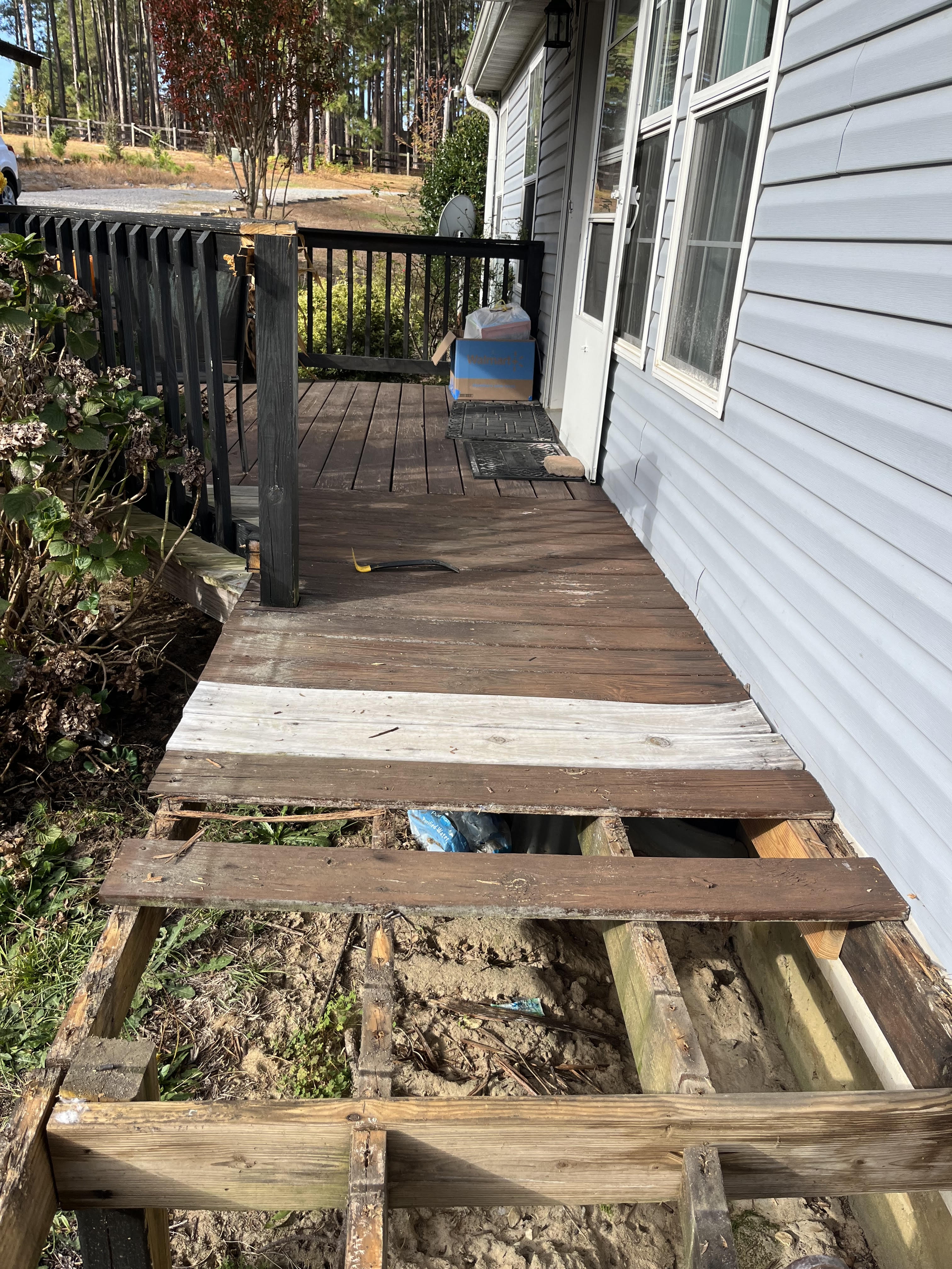 Porch 4.jpg