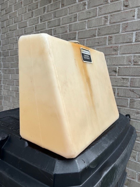 PT Plastic tank 1.jpg