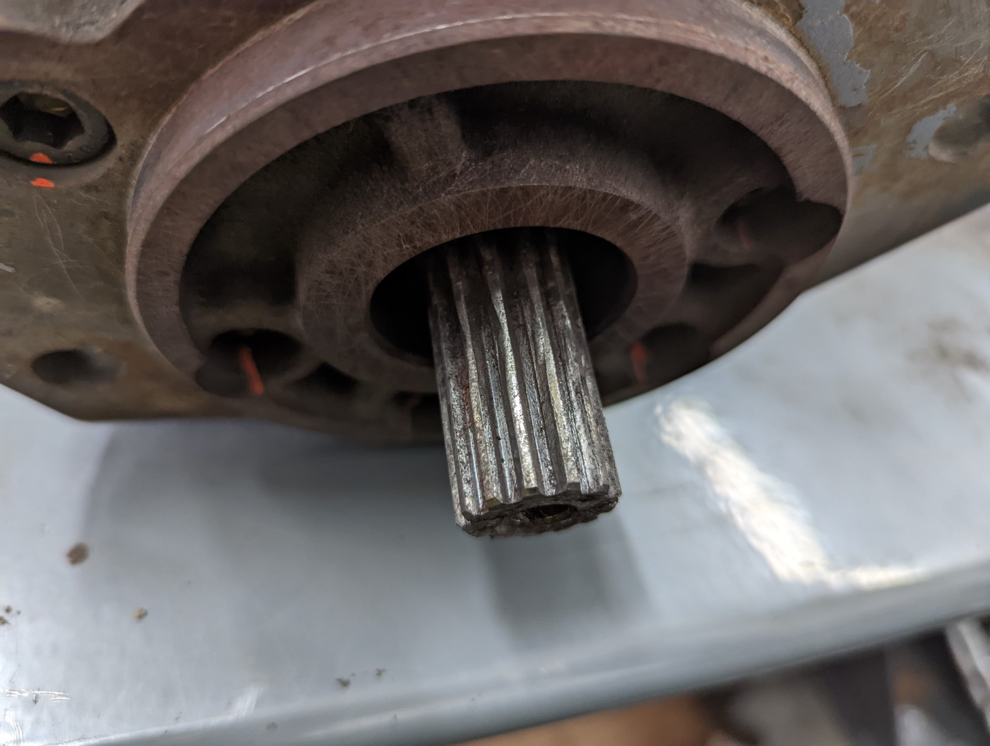 Pump spline condition (1) (Large).jpg
