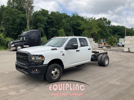 2024 RAM 3500 CAB & CHASSIS (A59575)