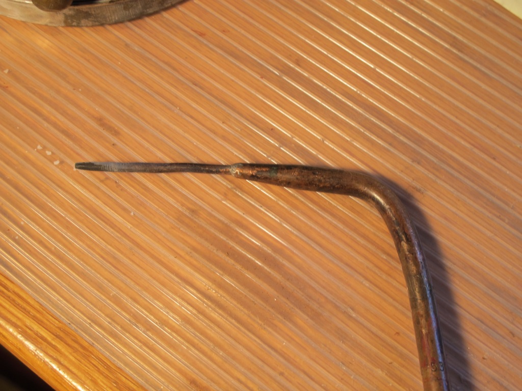 radiator tip_closeup.JPG