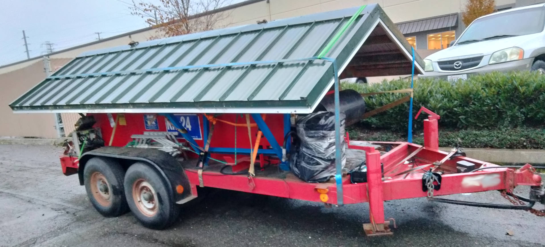 RoofingMachine.jpg