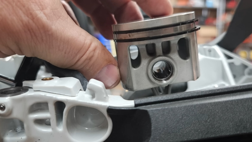 s363piston.jpg
