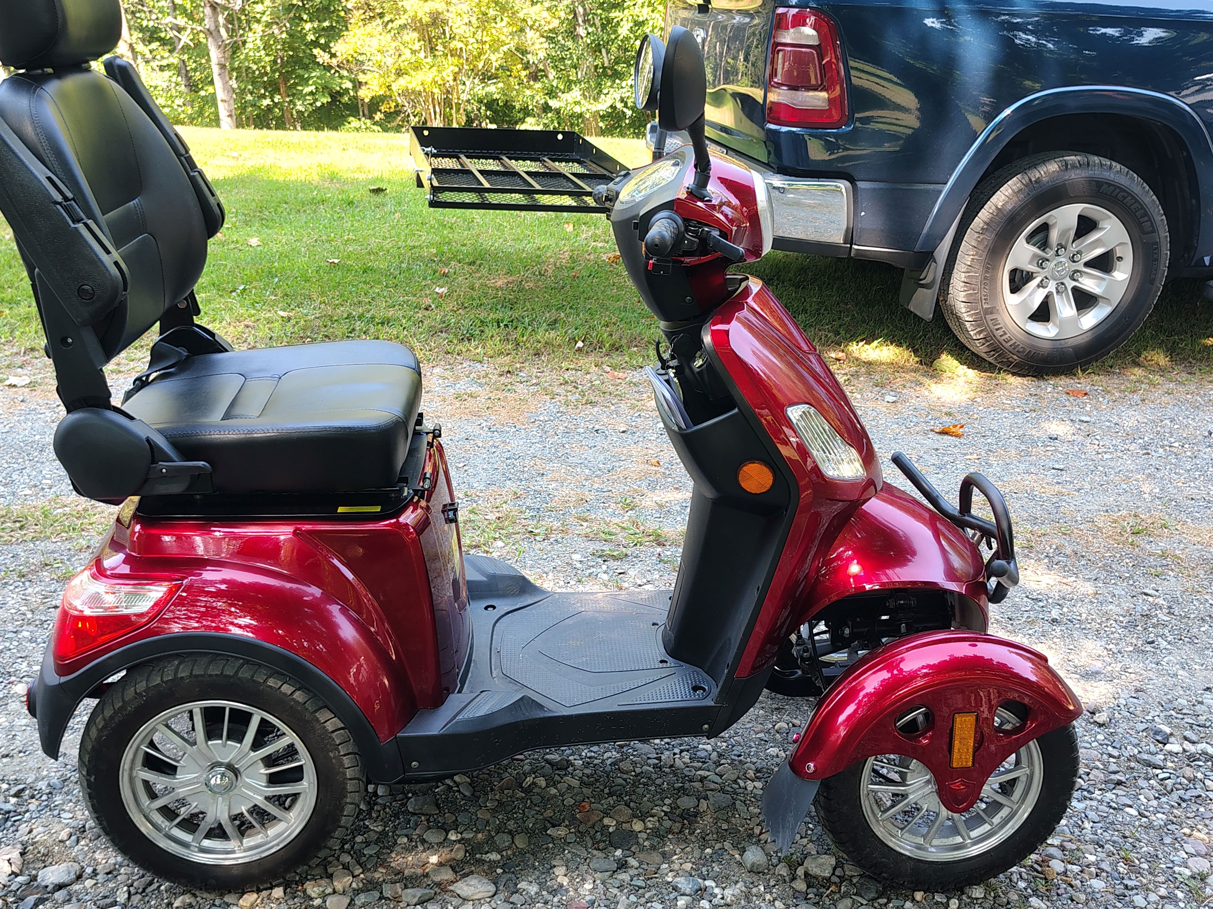 Scooter 2.jpg
