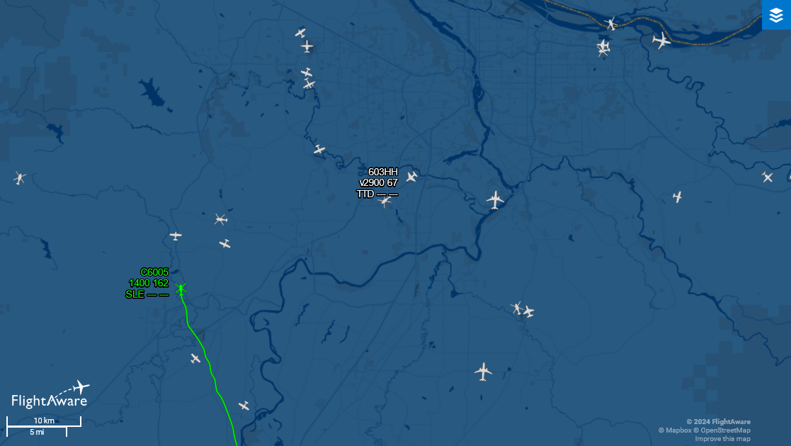 Screenshot 2024-02-01 at 09-10-29 SLE Mcnary Fld Airport (SLE_KSLE) - FlightAware.png