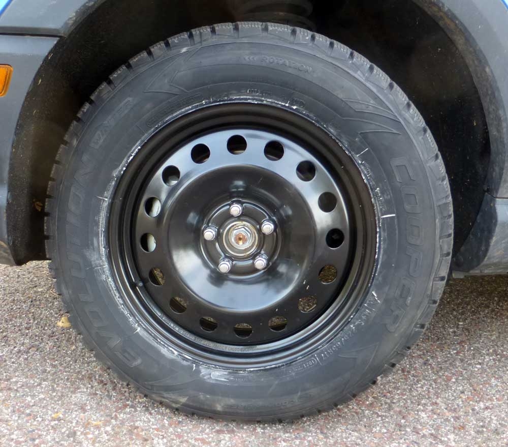 snowtires0427.jpg