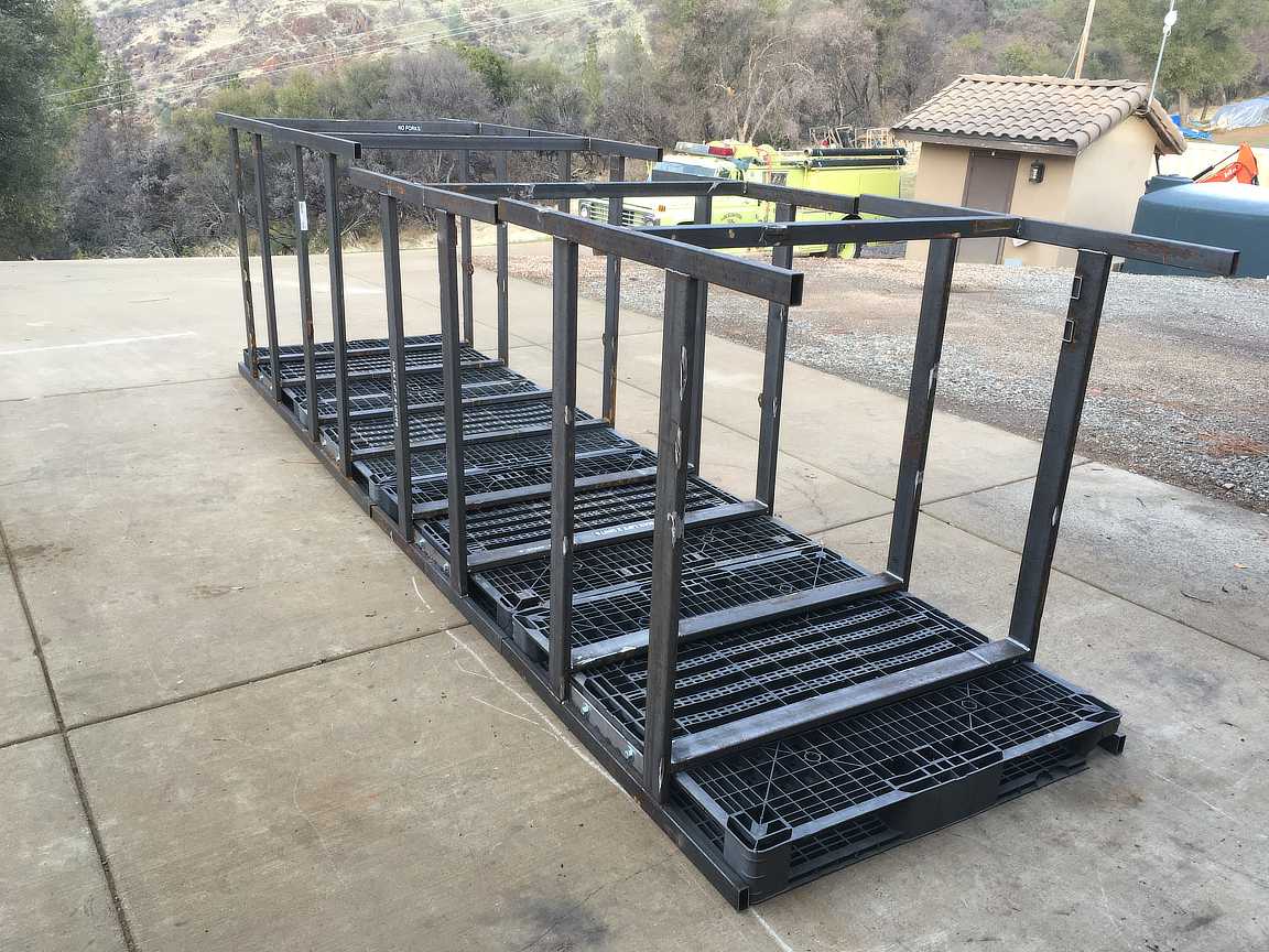 steelPalletRow.jpg
