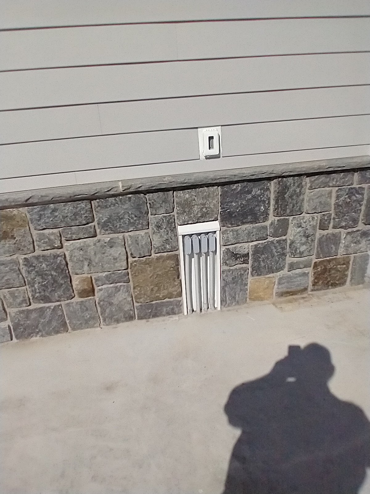 stone and boxing.jpg