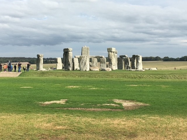 Stone Henge UK.jpg