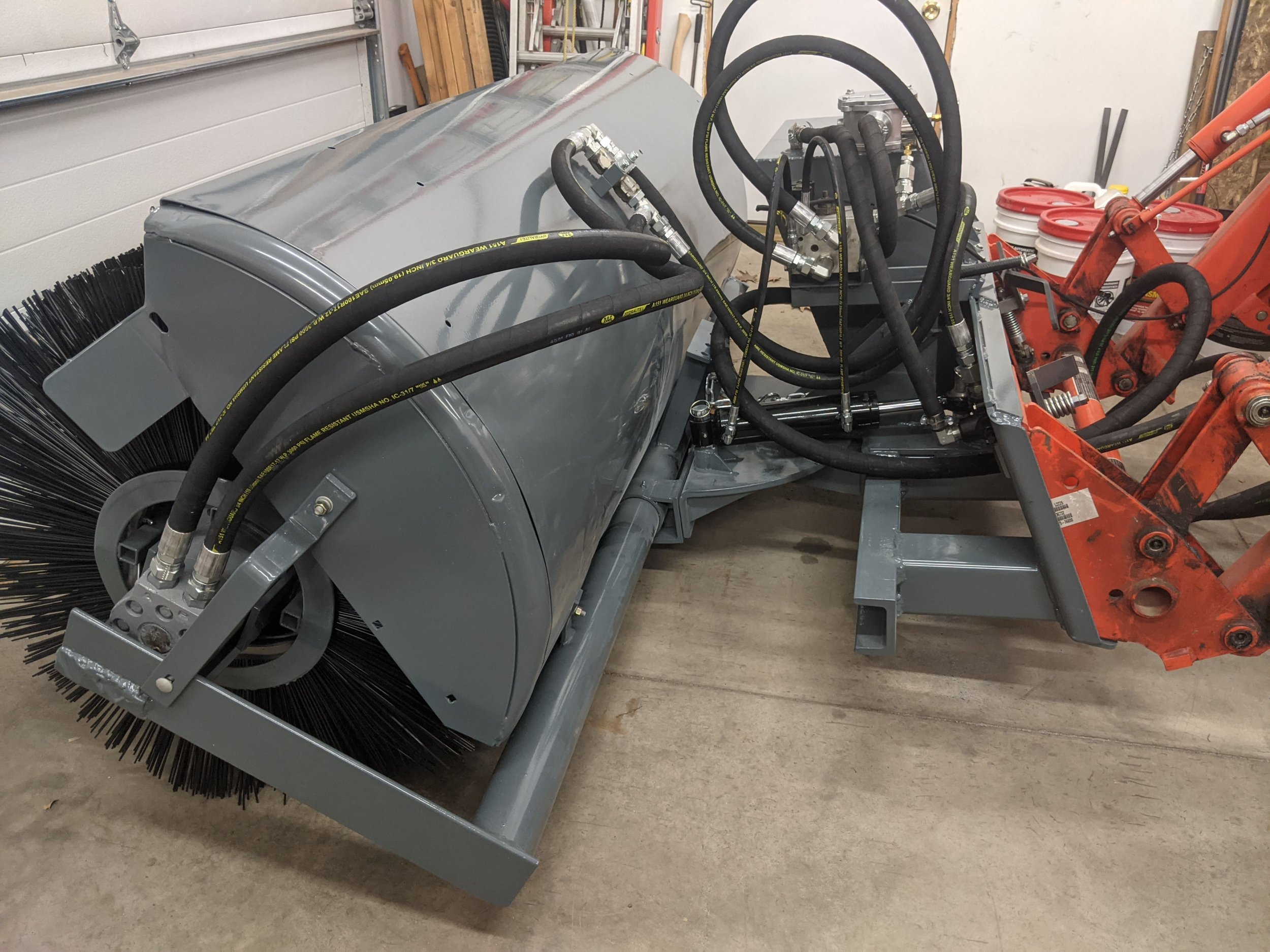 Sweeper hyd hoses installed (7).jpg
