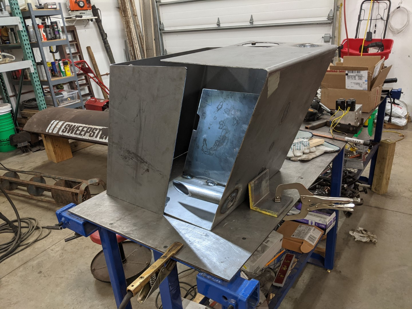 Tank welding internals (5) (Large).jpg