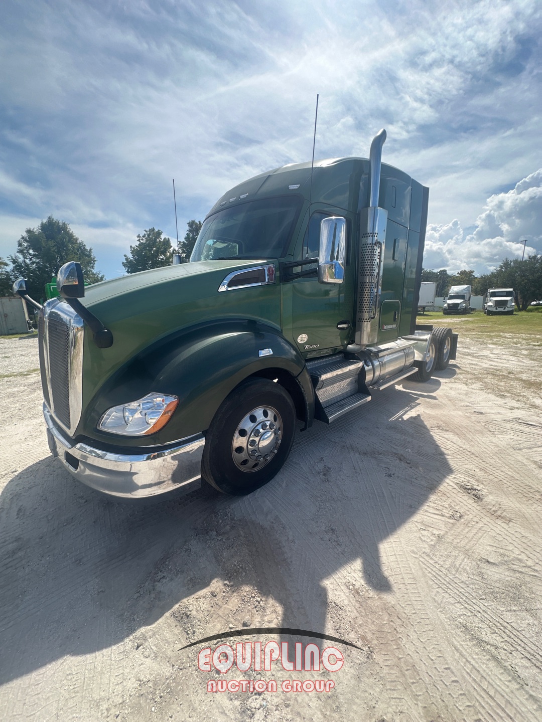 2018 KENWORTH T680 TANDEM AXLE SLEEPER (A58018)