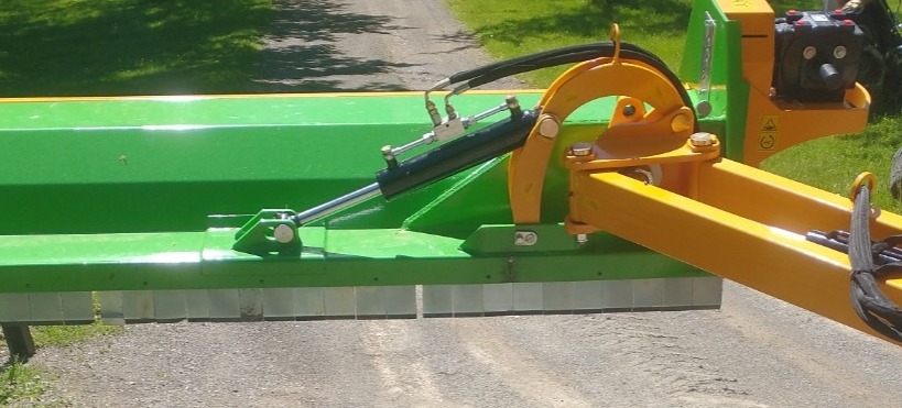 tilt cylinder close up.JPG