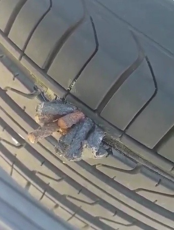 tire-plugs.jpg