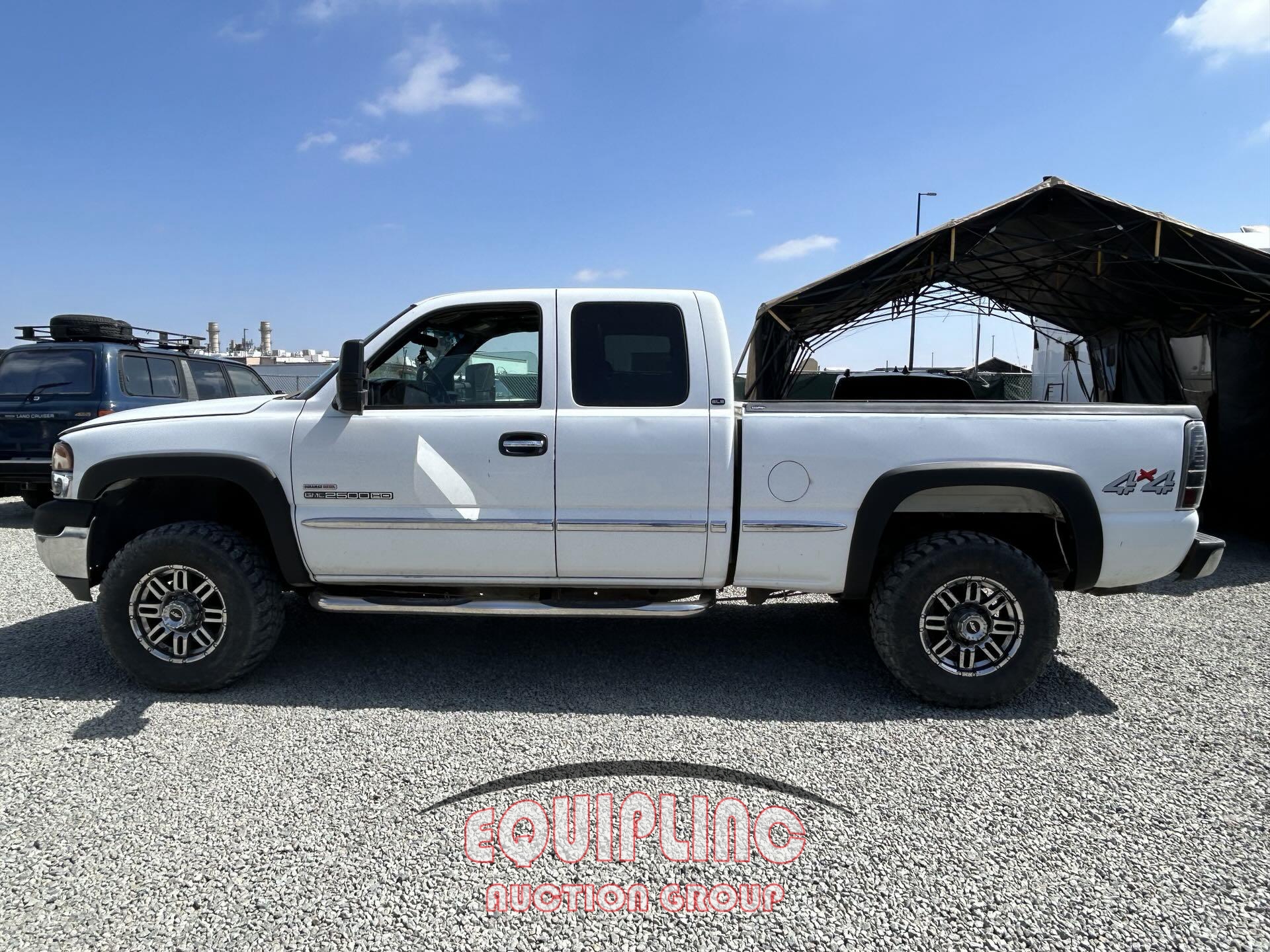 2002 GMC 2500HD DURAMAX 4X4 DIESEL PICKUP TRUCK (A43005)