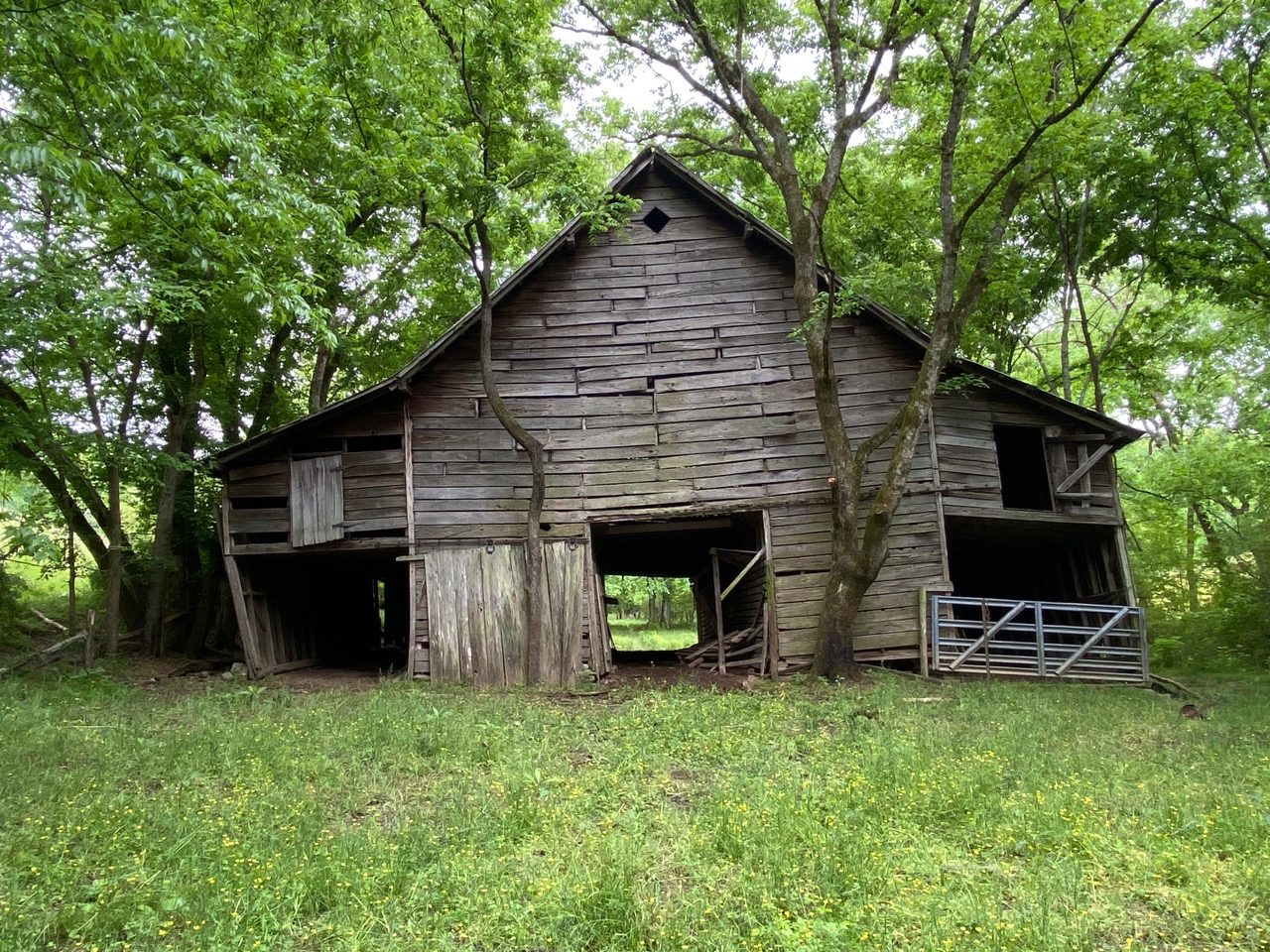 TN_Barn_2.jpg