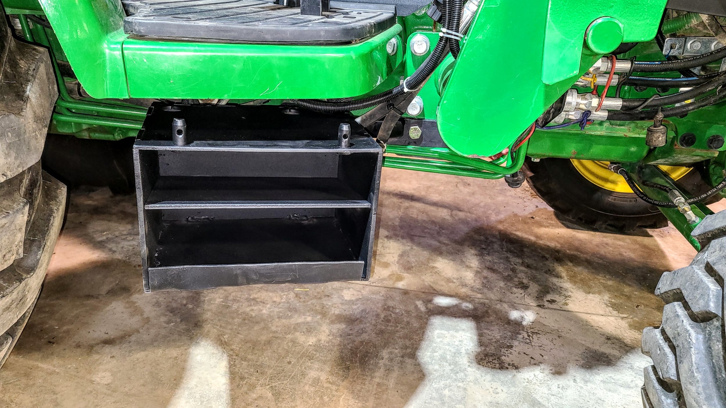 tool chain box.jpg