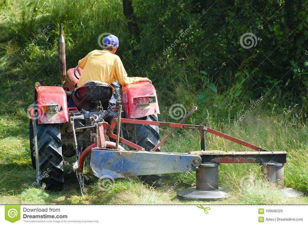 tractor-rotary-mower-tractor-rotary-mower-europe-109636323.jpg