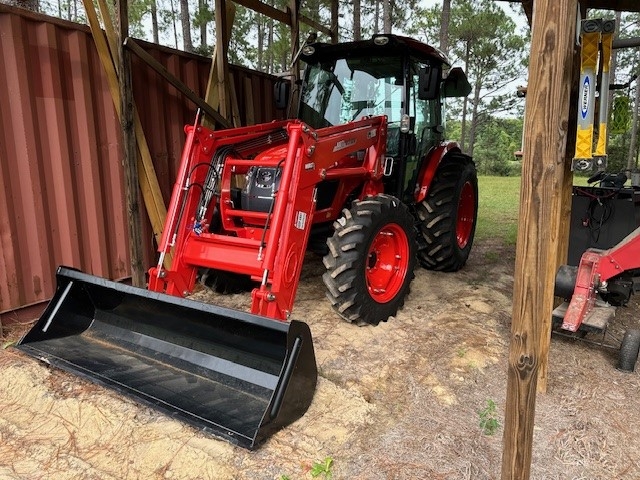 tractor3.jpg