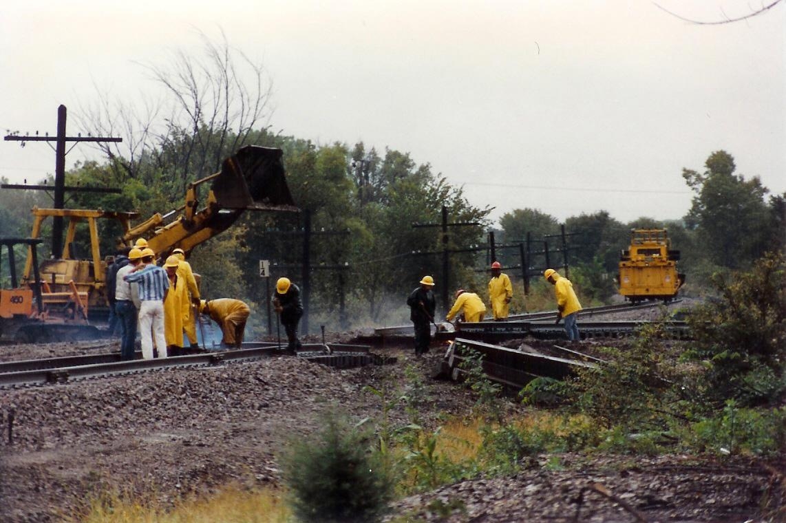 UP Track Gang 132&HolmesKCMO 9-20-92(1).jpg
