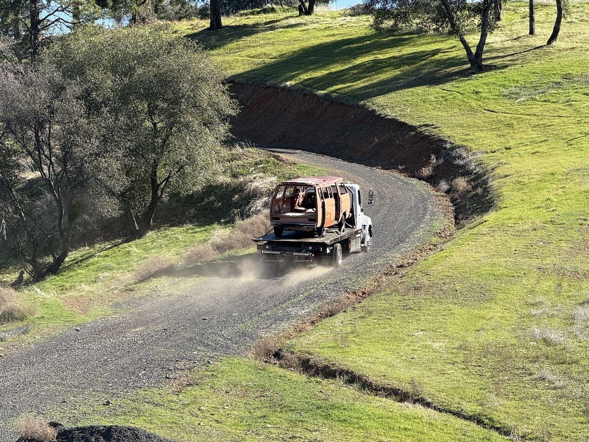 vanagonPartsVanHaulOff.jpg
