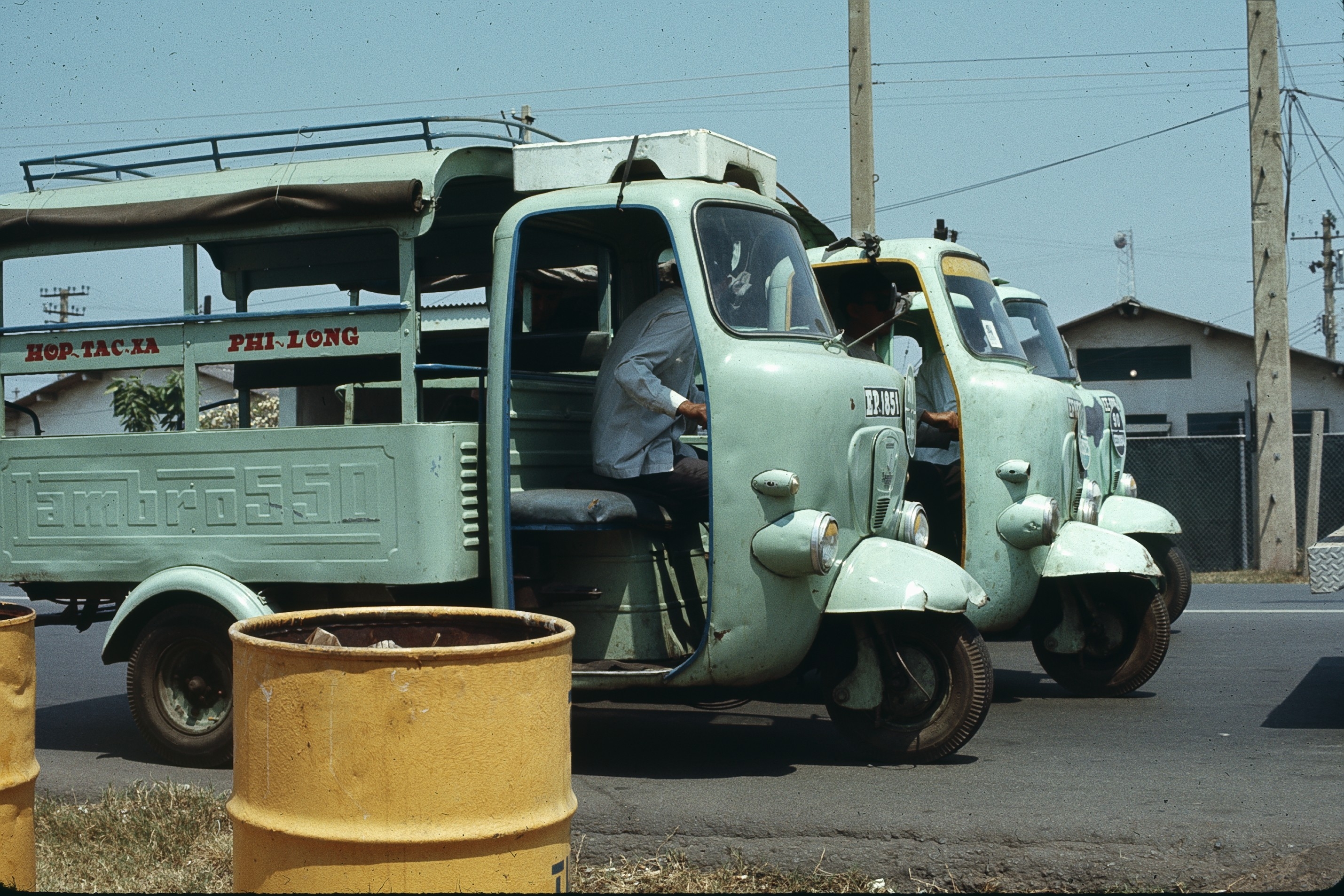 Vietnamese trucks.jpg