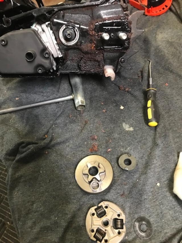 vmwormclutch.jpg