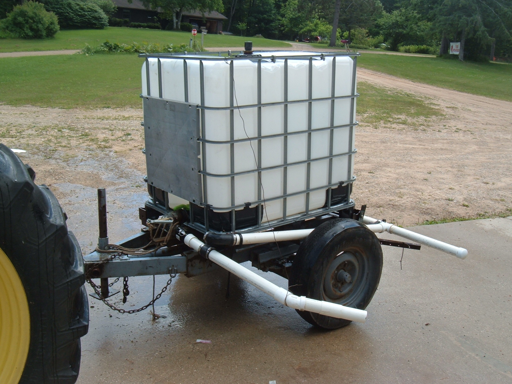 Water tank.JPG