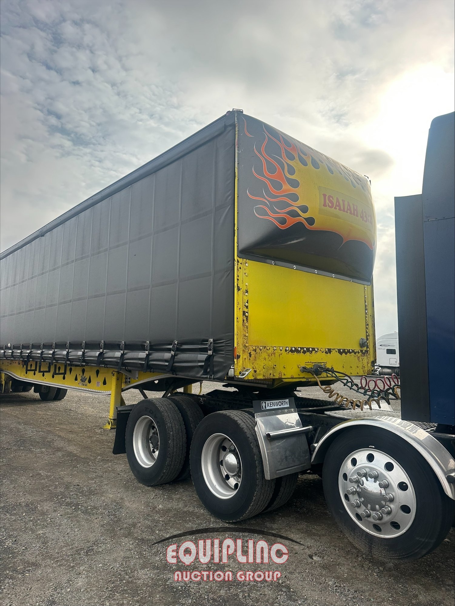 2004 MANAC 48FT CURTAIN SIDE SPREAD AXLE TRAILER (A57880)