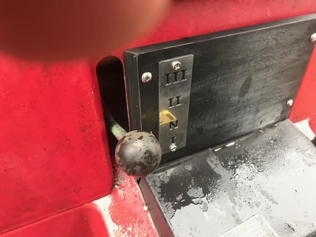 yanmar 146 shift plate 3.jpg