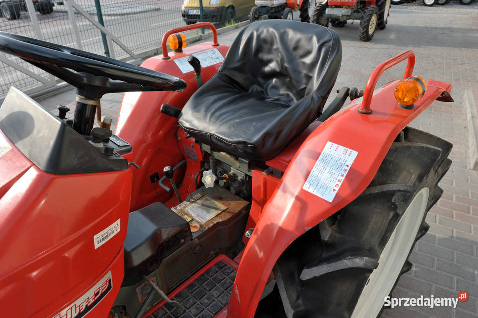 yanmar-ym1820-2x4-18-mini-ciagnik-traktorek-tajecina-528174070.jpg