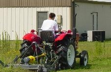 YANMAR_2500_W_FINISH_MOWER_WORKING_RR-226x146.jpg