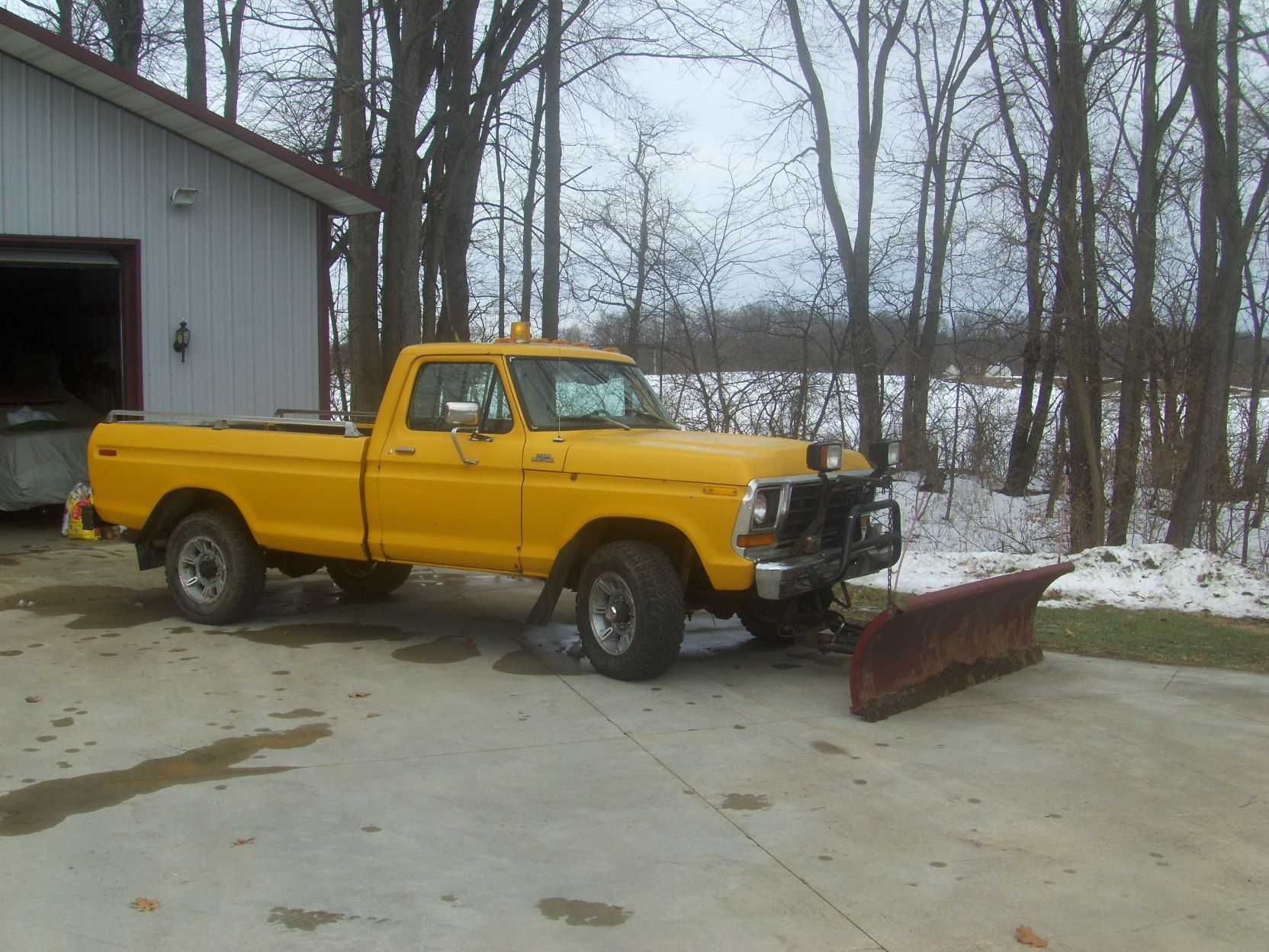 YellowTruck 001.JPG