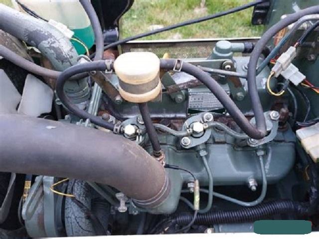 YM2002-ENGINE.jpg