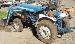 13-211777-Ford1210w-loader-400.jpg