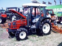 19-64004-MilleniumCabw-Kubotaengine.jpg