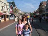 10  Alissa, Steph & Peyton on Main Steet in Disneyland.jpg