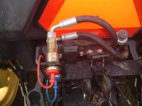 REAR HYD TOP.jpg