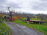 P1170330rPullTankTrailer1.jpg
