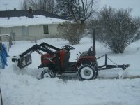 MF 1215 in the snow.JPG