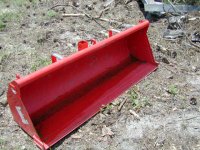 302343-Kubota Bucket front view.JPG