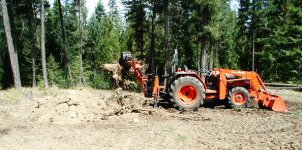 33-67552-barn-diggingstumps.jpg