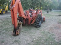 331284-Ford Backhoe 004.jpg